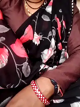 Snapshot of Sonam44 chatting on 11/22/25, 08:02 Sonam44 online show from 11/22/25, 08:02