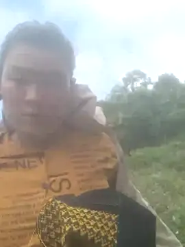 meomeo-00 online show from 11/22/25, 02:21