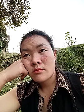 Snapshot of meomeo-00 chatting on 04/03/26, 10:46 meomeo-00 online show from 04/03/26, 10:46