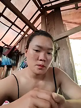 Snapshot of meomeo-00 chatting on 05/03/26, 10:10 meomeo-00 online show from 05/03/26, 10:10