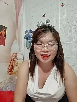Snapshot of Cover-baa chatting on 07/15/26, 02:55 Cover-baa online show from 07/15/26, 02:55