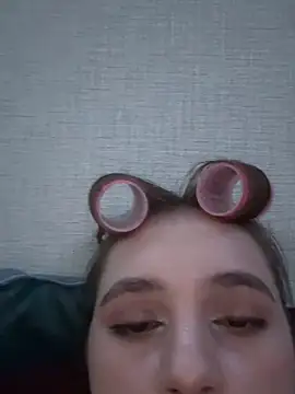 Amyhemii online show from 12/04/25, 01:59