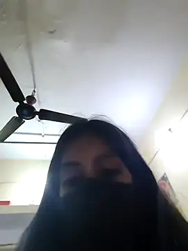 Snapshot of Anupriya89 chatting on 11/27/25, 02:52 Anupriya89 online show from 11/27/25, 02:52