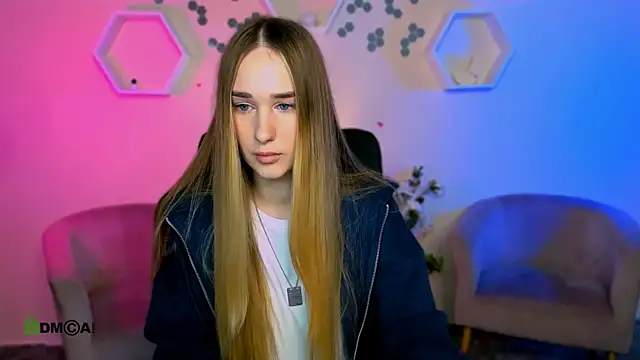 Snapshot of _kellykitten_ chatting on 11/19/25, 10:48 kellykitten online show from 11/19/25, 10:48