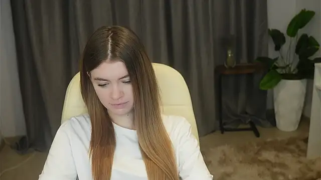 Snapshot of AngelesBenitz chatting on 11/20/25, 01:22 AngelesBenitz online show from 11/20/25, 01:22