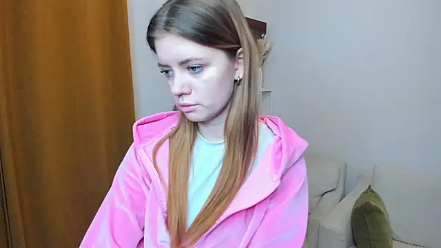 Snapshot of AngelesBenitz chatting on 12/03/25, 06:43 AngelesBenitz online show from 12/03/25, 06:43