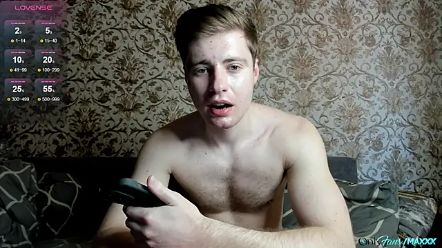 Maxhornyblondieman online show from 04/26/26, 07:06