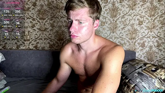 Snapshot of Maxhornyblondieman chatting on 07/10/26, 10:29 Maxhornyblondieman online show from 07/10/26, 10:29