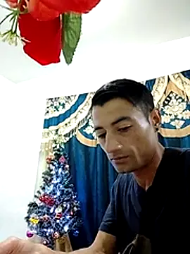 noah77  online show from 11/29/25, 03:15