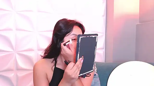 HorneyyQueen online show from 11/29/25, 12:52