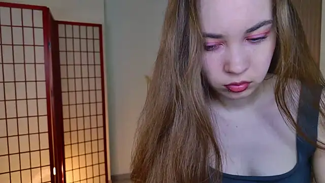 SilentLily online show from 11/20/25, 08:30