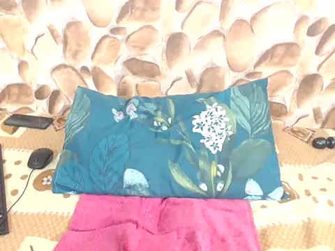 Snapshot of Lover_Bear_X chatting on 01/06/26, 07:56 Lover Bear X online show from 01/06/26, 07:56