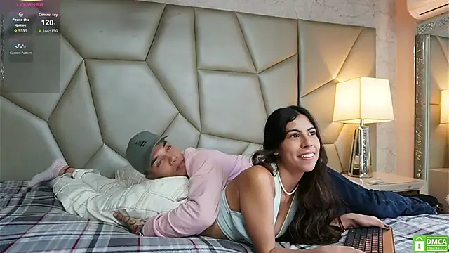 Snapshot of Be_curious chatting on 01/07/26, 11:45 Be curious online show from 01/07/26, 11:45