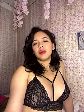 Esmerald 1111 online show from 01/17/26, 12:32