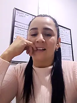 Snapshot of Sex_Annie chatting on 03/23/26, 04:49 Sex Annie online show from 03/23/26, 04:49
