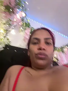ArielleMillerr- online show from 06/13/26, 05:22