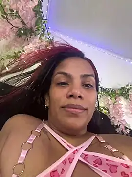 ArielleMillerr- online show from 06/25/26, 05:39