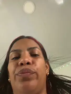 ArielleMillerr- online show from 06/26/26, 06:12