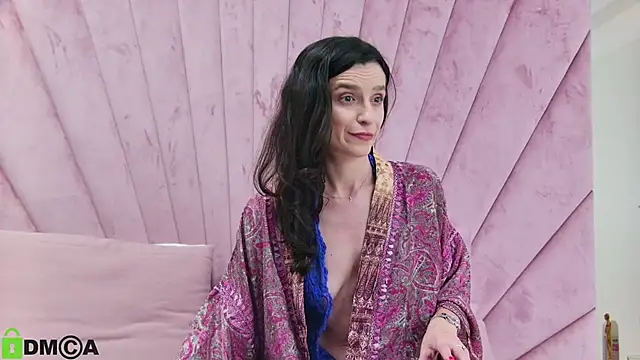 AnnaHarperX online show from 01/08/25, 07:03