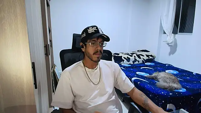 naitt  online show from 11/26/25, 04:24