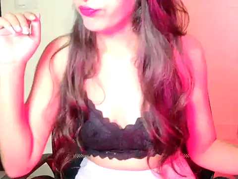 Snapshot of Wamika_Angle1 chatting on 08/07/26, 06:15 Wamika Angle1 online show from 08/07/26, 06:15