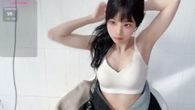 bunny-- online show from 12/01/25, 06:29