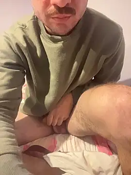 LariBodyMagic online show from 06/11/26, 10:46