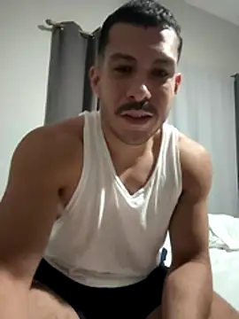 Snapshot of DARG_17 chatting on 11/18/25, 08:52 DARG 17 online show from 11/18/25, 08:52