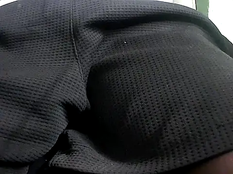 Snapshot of localboybbsr chatting on 11/23/25, 05:24 localboybbsr online show from 11/23/25, 05:24