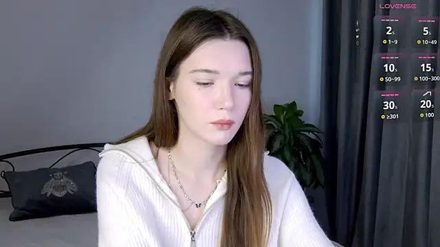 Snapshot of NicoletteBean chatting on 11/21/25, 08:02 NicoletteBean online show from 11/21/25, 08:02