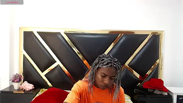 NoahJhonson69 online show from 06/07/26, 11:36