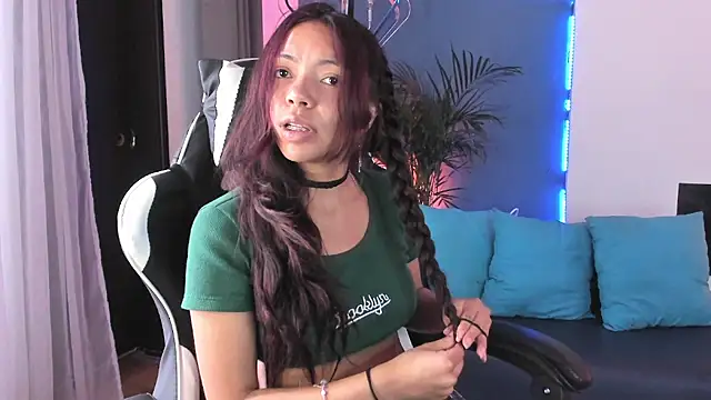 goddess julieta online show from 12/14/25, 04:12