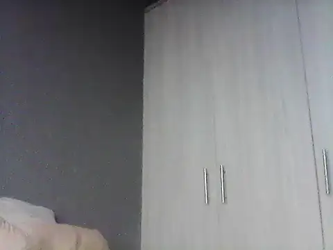 TiaBlaze online show from 11/25/25, 01:55