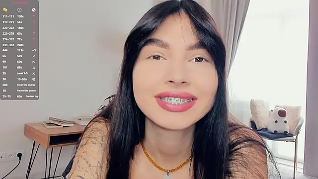 FeliciaKogen online show from 06/27/26, 07:13