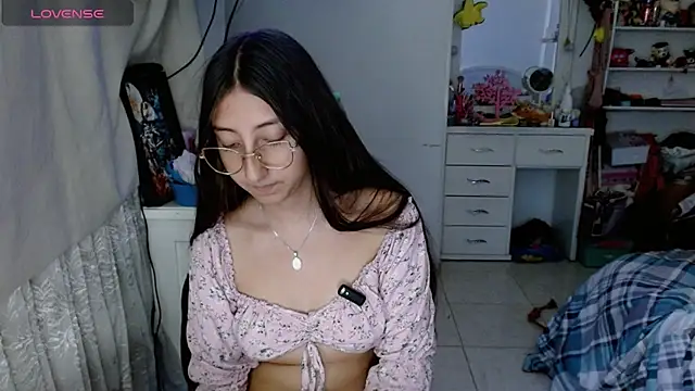 Nanylux online show from 01/17/26, 02:49