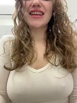 RussianWoman online show from 05/12/26, 12:30