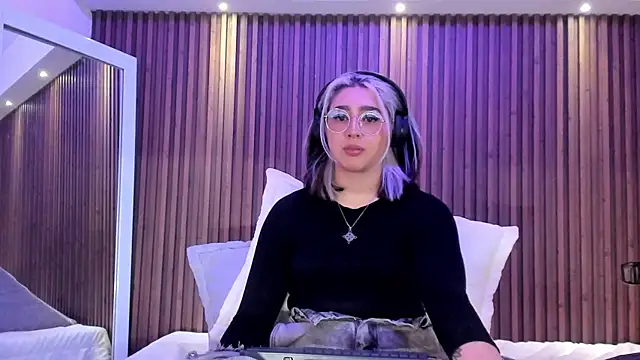 GabyRose9 online show from 05/12/26, 07:55