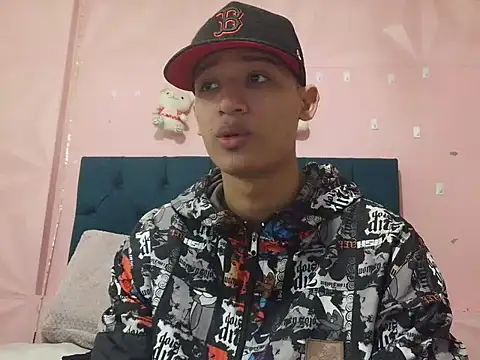 Snapshot of saniasex2025 chatting on 11/27/25, 01:24 saniasex2025 online show from 11/27/25, 01:24