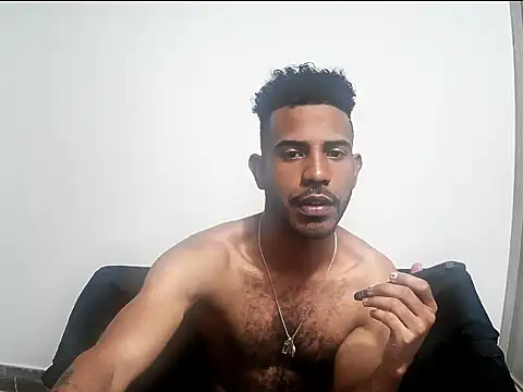 Snapshot of alberthot11 chatting on 12/22/25, 07:00 alberthot11 online show from 12/22/25, 07:00