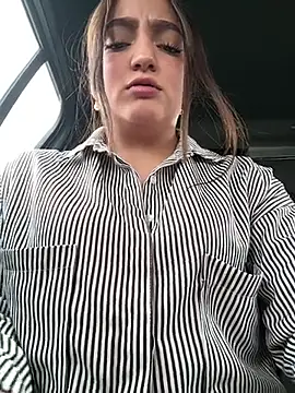 Snapshot of Juanita_Rojas chatting on 11/24/25, 04:29 Juanita Rojas online show from 11/24/25, 04:29