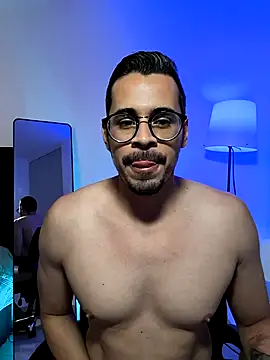 Snapshot of hadonis chatting on 12/03/25, 07:01 hadonis online show from 12/03/25, 07:01