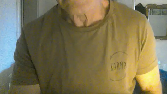 Snapshot of nocosensual chatting on 05/20/26, 05:19 nocosensual online show from 05/20/26, 05:19