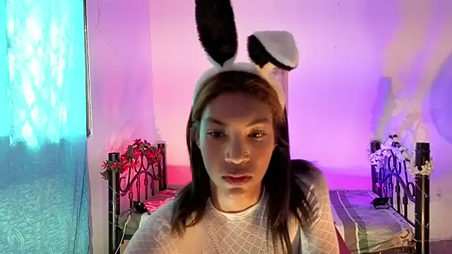 ginebra-n18 online show from 11/27/25, 07:16