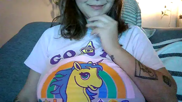 Snapshot of xxxluana chatting on 12/03/25, 04:09 xxxluana online show from 12/03/25, 04:09