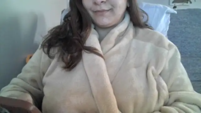 xxxluana online show from 06/15/26, 02:08