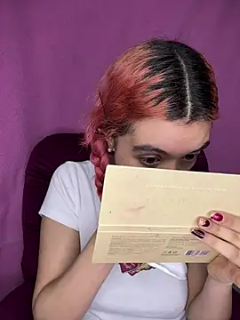 Valen-Foxx1 online show from 04/25/26, 04:26