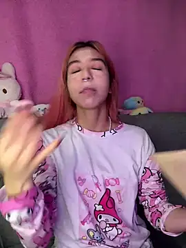 Valen-Foxx1 online show from 05/03/26, 05:57