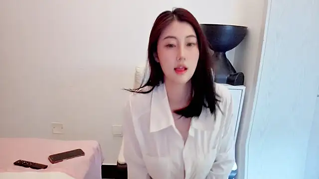 Snapshot of XIAOFENG-2025 chatting on 12/22/25, 08:44 XIAOFENG-2025 online show from 12/22/25, 08:44