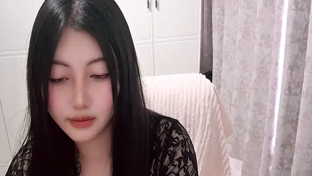Snapshot of XIAOFENG-2025 chatting on 06/17/26, 04:48 XIAOFENG-2025 online show from 06/17/26, 04:48