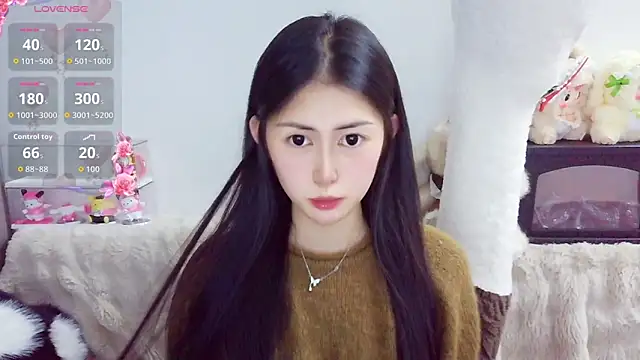 TuTu-077 online show from 06/12/26, 11:42
